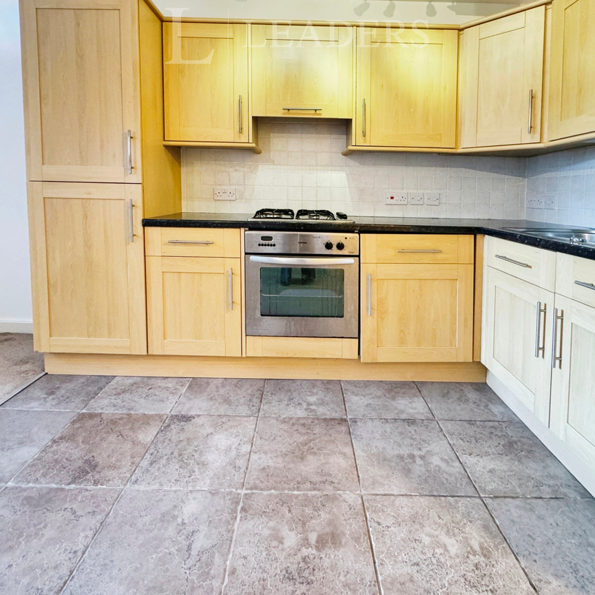 2 bedroom apartment to rent Clement House, The Blundells, Kenilworth, CV8 - Photo 1