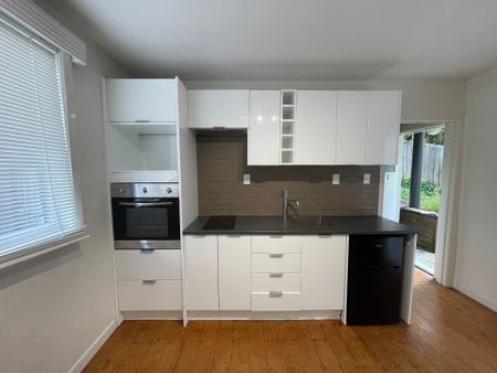 Stylish Unit - Photo 5