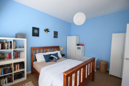 Enjoy the experience, Living Here - Photo 2