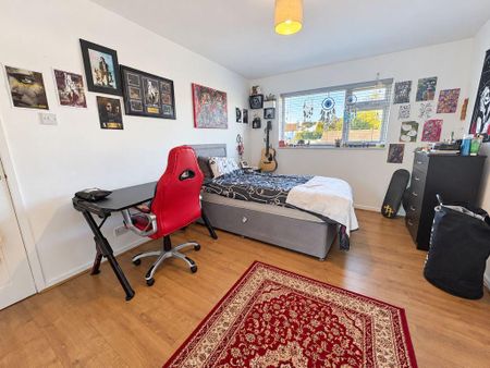 2 bedroom apartment to rent - Photo 5