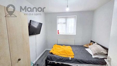 Balfour Road, Ilford, IG1 - Photo 5