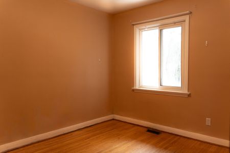 For Lease - 9 Sylla Avenue, Toronto, Ontario - Photo 5