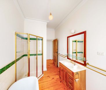 10 Marian Street, Hawthorn VIC 3122 - House For Rent | Domain - Photo 5