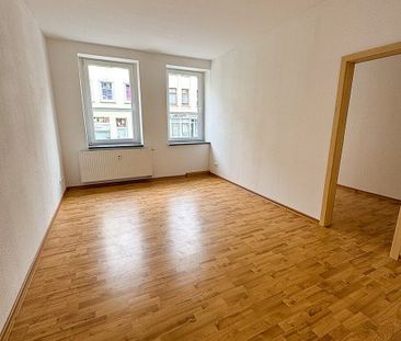 Schicke 2-Raum-Wohnung mit Balkon auf dem Zeller Berg! - Photo 1