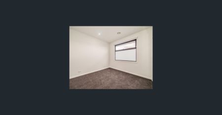 Spacious 4-Bed, 3-Bath Home for Rent in Convenient Burwood East Location - Photo 2