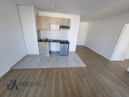 Location Appartement 2 pièces 40m² MOISSY CRAMAYEL 77550 - Photo 5