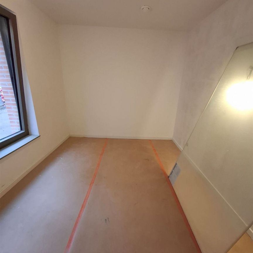 Nieuwbouw gelijkvloers appartement met 1 saapkamer - Photo 1