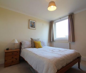 3 bedroom maisonette to rent - Photo 4