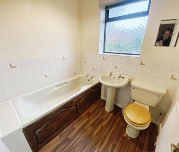 2 bedroom terraced house to rent - Photo 6