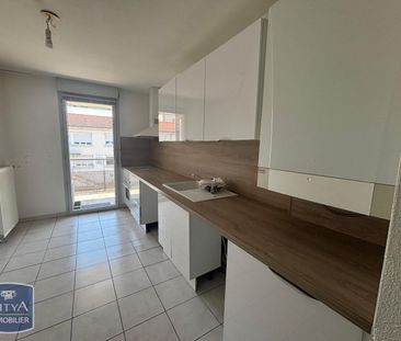 Location Appartement 4 pièces 102m² CASTRES 81100 - Photo 5