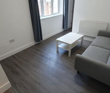 5 bedroom house to rent - Photo 3