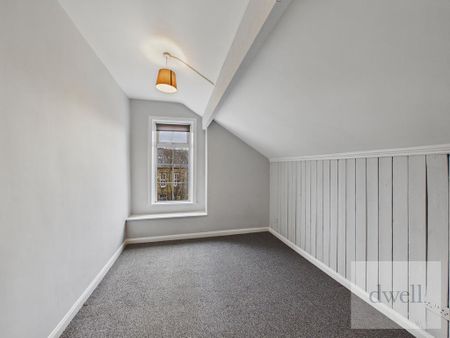 2 bedroom flat to rent - Photo 2