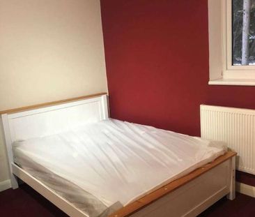 Reading, RG2 - Photo 2