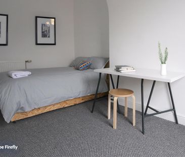 5 Bed Terraced House, Gainsborough Road, L15 - Photo 1