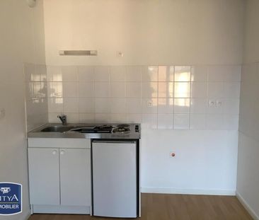 Location Appartement 2 pièces 43m² BEUVRAGES 59192 - Photo 3