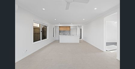 Modern and Tranquil Retreat in Park Ridge - Your Dream Home Awaits! - Photo 5