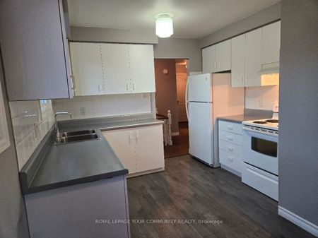 For Lease - 2424 Whaley Drive Unit# Main, Mississauga, Ontario - Photo 5