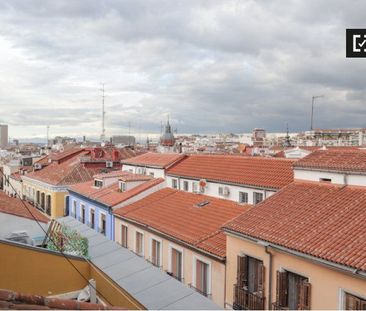 Piso de alquiler en Universidad - Malasaña - Photo 1