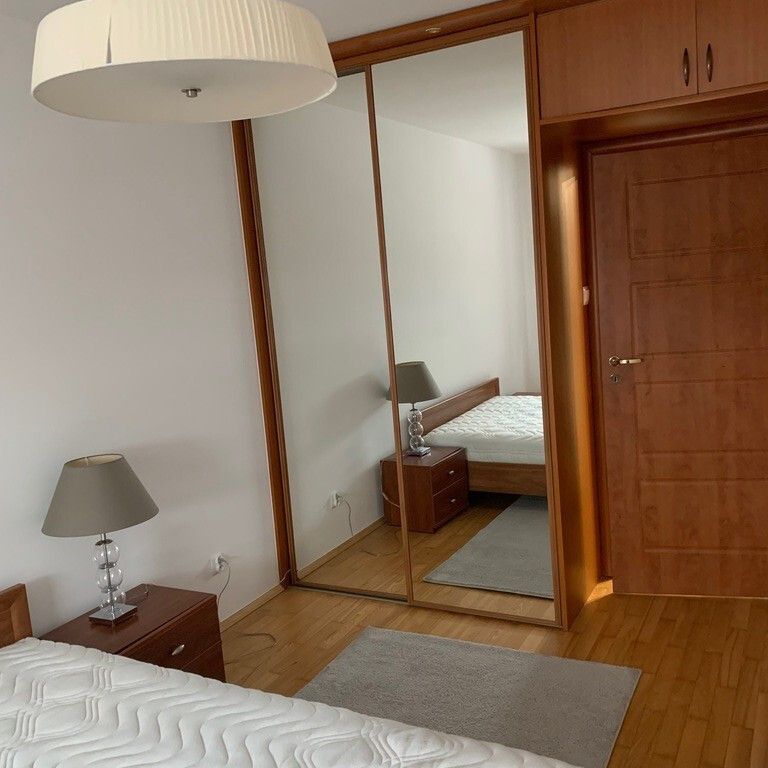 Piękne, jasne 2 pokoje na wynajem, zielona okolica - Photo 1