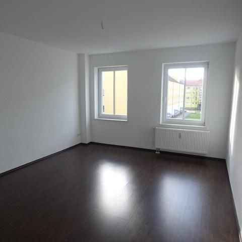 Gemütliche 3-Zimmer-Wohnung mit großem Balkon in Neue Neustadt! - Foto 1