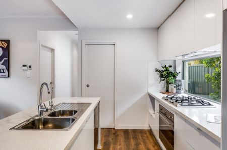 Trendy Townhouse in Lovely Location - Photo 3