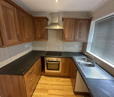 2 bedroom semi-detached house to rent - Photo 6