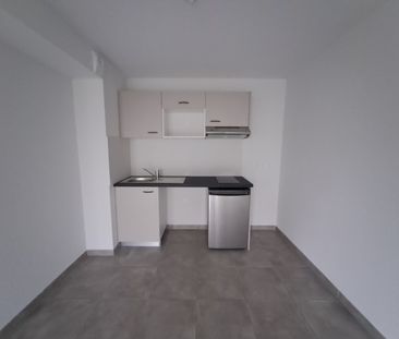Location Appartement 2 pièces 46m² PERPIGNAN 66000 - Photo 4