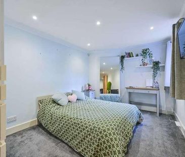 Chelsea Court, Islington, N1 - Photo 6