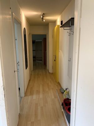 21/2-ROOM APARTMENT IN DÜBENDORF (ZH), FURNISHED - Foto 1