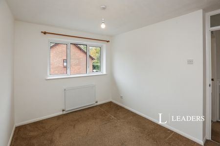 3 bedroom detached to rent Brookside Way, West End, Southampton, SO30 - Photo 4