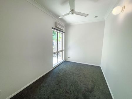 3 Bedroom Unfurnished House in Palm Cove - Photo 4