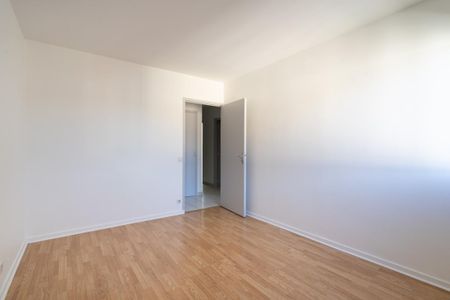 Location Appartement 3 pièces 59m² ANNECY 74000 - Photo 4