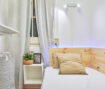 Carrer de Casp, Barcelona, Catalonia 08010 - Photo 4