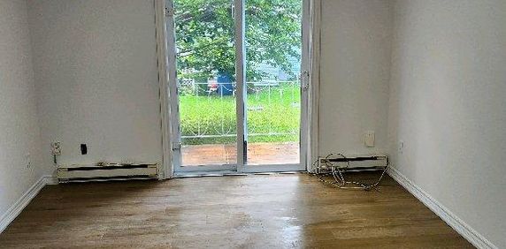 Logement 4 1/2 - Photo 2