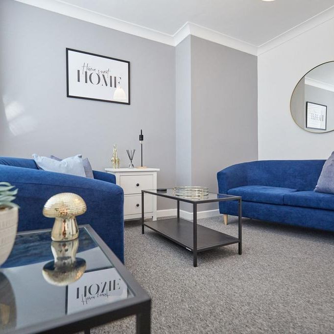 5 bedroom terraced house to rent - Photo 1