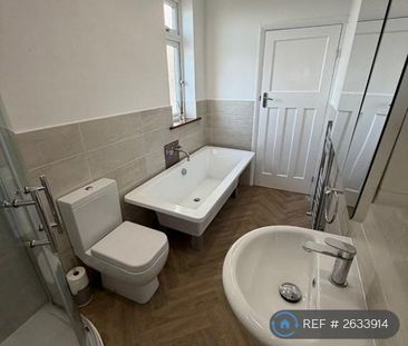 2 bedroom maisonette to rent - Photo 3