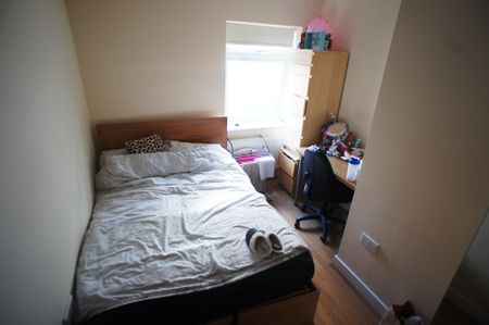 Richmond Road, Cathays - Photo 2