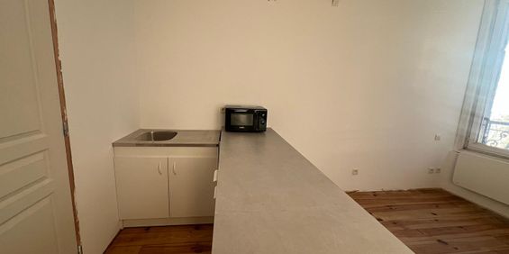 Location Appartement 1 pièce 16m² - Photo 3