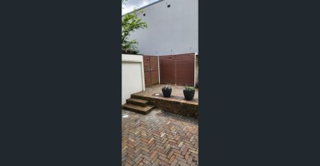 Rooms with a view - Photo 3