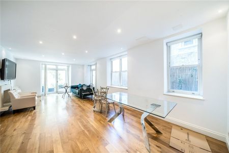 Earls Court Square, Earls Court, SW5 - Photo 3