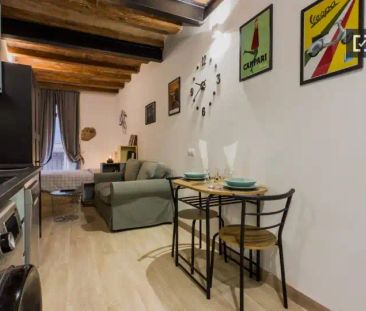 Piso de alquiler en El Raval - Photo 1