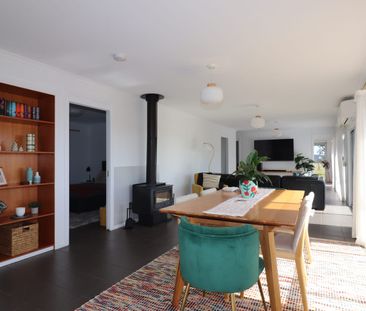 Brick family home - 9 km from town - Photo 2