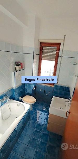 POMEZIA QUADRILOCALE SEMI-ARREDATO Con BALCONE - Foto 1