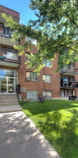 Appartement 2 chambres à louer Châteauguay à Pasteur - Photo 1