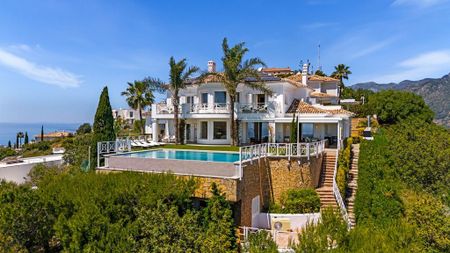 6 bedroom luxury Villa for rent in Marbella Del Este, Andalusia - Photo 2