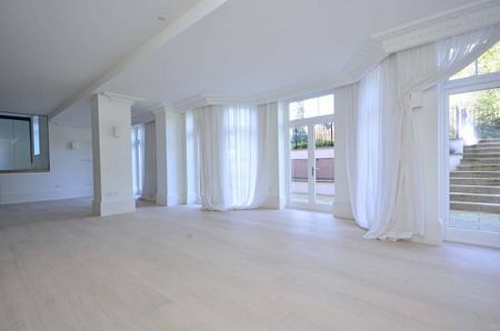 3 bedroom flat to rent - Photo 2