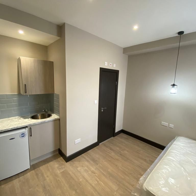 2 bedroom house to rent - Photo 1
