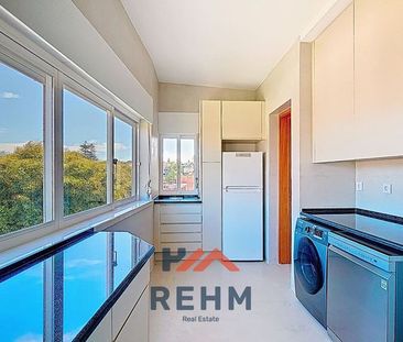 2 bedroom luxury Flat for rent in Oeiras, Portugal - Photo 1