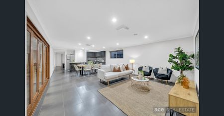 Where Sophistication Embraces Comfort: - Photo 3