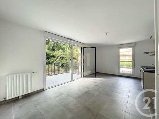 Location Appartement 2 pièces 46m² LE MEE SUR SEINE 77350 - Photo 1